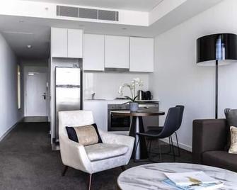 Kozyguru Chatswood Luxury Studio - 悉尼 - 客廳