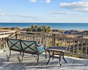Seabiscuit 5 Bedroom Home by RedAwning - Atlantic Beach - Balcony