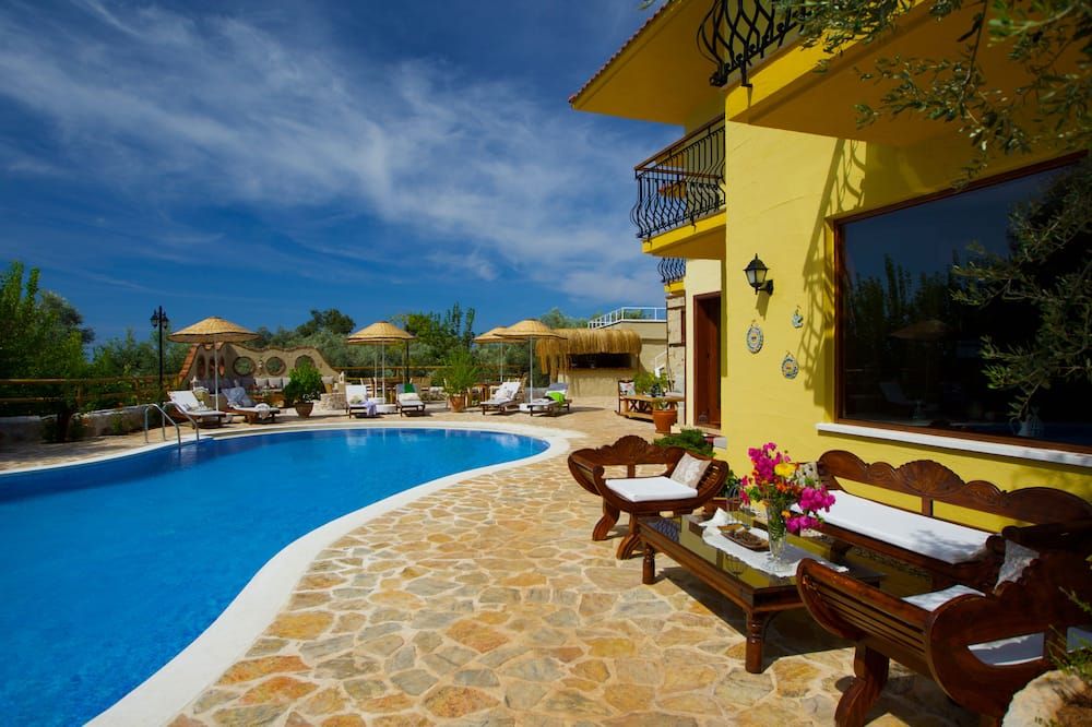 Mandarin & Mango Boutique Hotel - פטהייה - בריכה