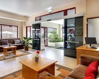 Hotel Alba - Monte Gordo - Lobby