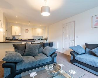 No 21 - Mansfield - Living room