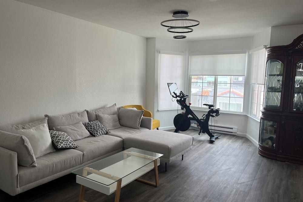 Spacious Vacation Flat Near Beach - סן פרנסיסקו - סלון