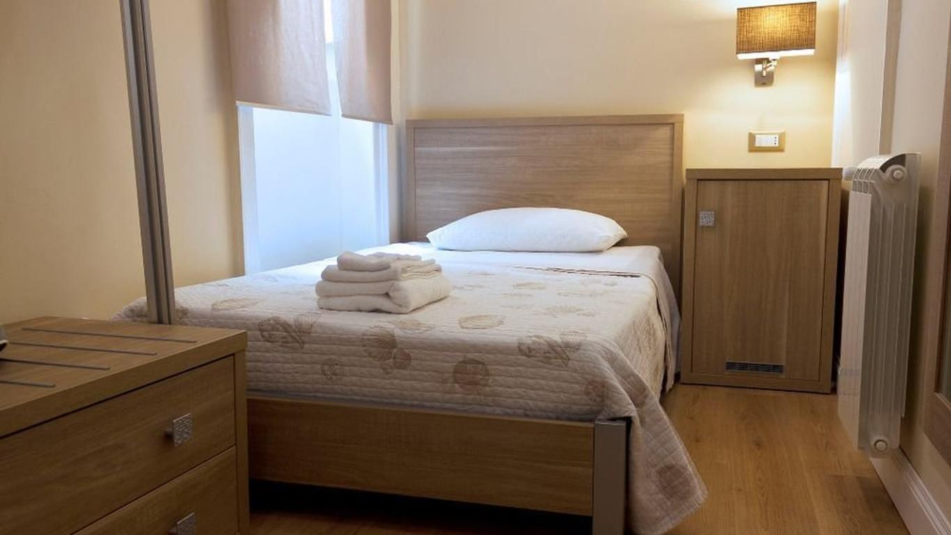 Opera Relais