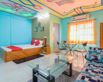 OYO 75159 Hotel Mayapur Palace - Agartala - Bedroom