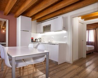 Palazzina Riello - Venice - Kitchen