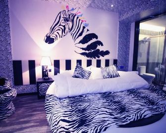 Rongshuntang Boutique Hotel - Longyan - Bedroom