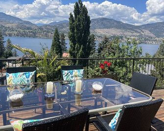 Tranquil setting with beautiful views overlooking Skaha Lake - Okanagan Falls - Balcony