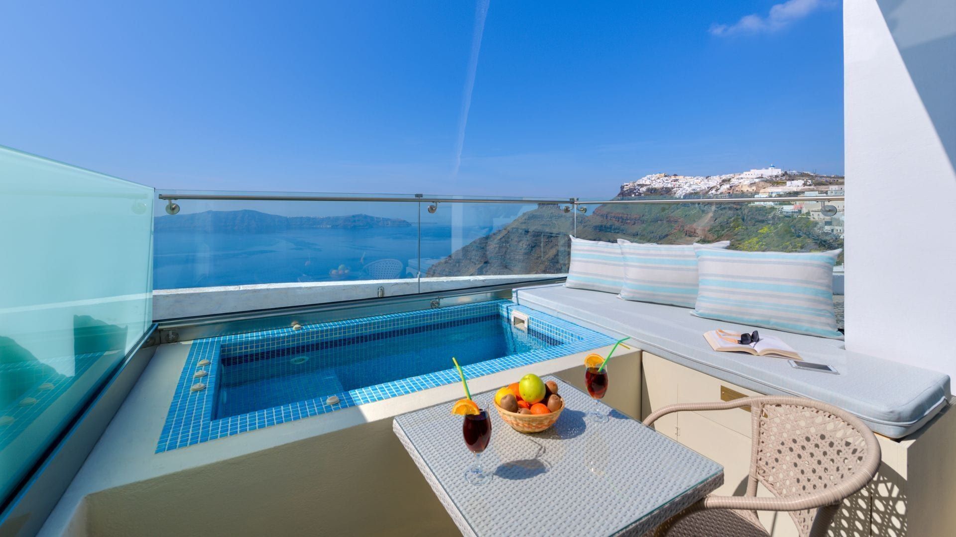 فندق إلينون تيا البوتيكي - فيروستيفاني - شرفة