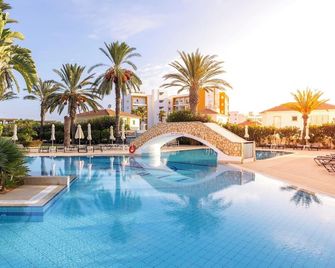 Seagull Hotel - Protaras - Pool
