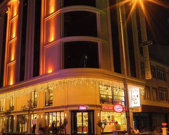 Nahadra Airport Hotel - Arnavutköy - Gebäude