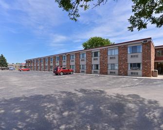 Americas Best Value Inn - Clear Lake - Clear Lake - Building