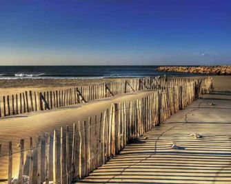 Villa 8 personnes bord de mer climatisée - Saintes-Maries-de-la-Mer - Beach