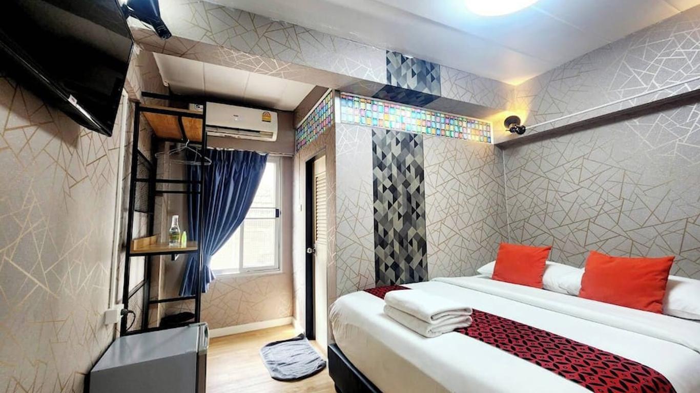 Khaosan Art Hotel