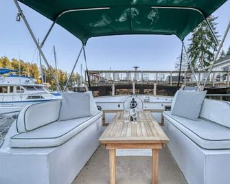 Historic Charming Boat in Downtown Harbor - Gig Harbor - Balcone