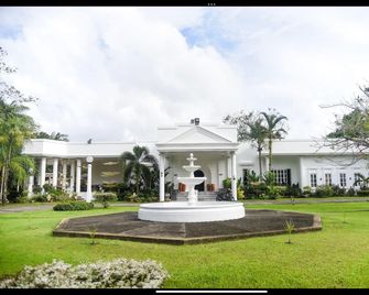 Alexandra By The Sea - Dapitan - Edificio