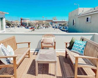 Beach house in the heart of balboa peninsula - Newport Beach - Balcony