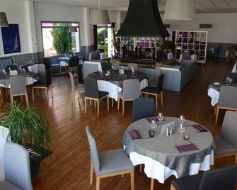 Logis Le Petit Trianon - Saint-Brevin-les-Pins - Restaurante