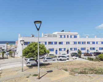 Apartamento en la playa con WIFI - Tarifa - Gebäude