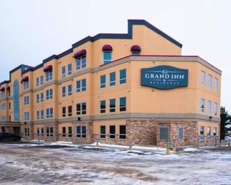 Grand Inn & Residence- Grande Prairie - Grande Prairie - Building