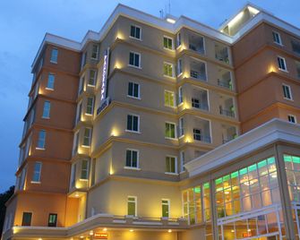 Panorama Portico Hotel, Juba - Juba - Building