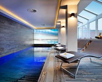Best Western Hotel Das Donners - קוקסהאבן - בריכה