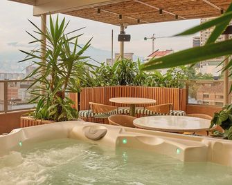 Hotel Dix - Medellín