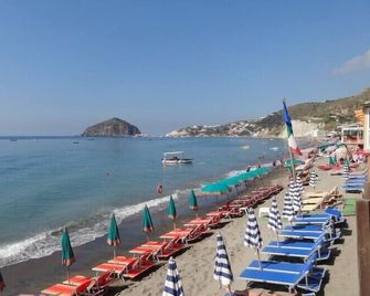 Villa La Favola Suite Ischia Terrace With View - Barano d'Ischia - Bãi biển
