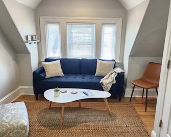 Jennifer's Historic College Hill Apartme - Providence - Sala