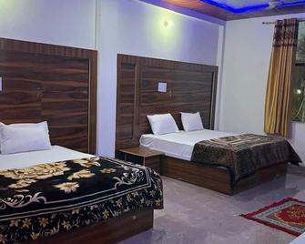 Hotel Sharda Palace - Vrindavan - Chambre