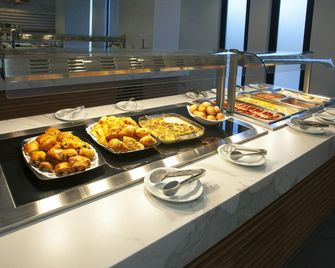 Pefkos City Hotel - Limassol - Buffet