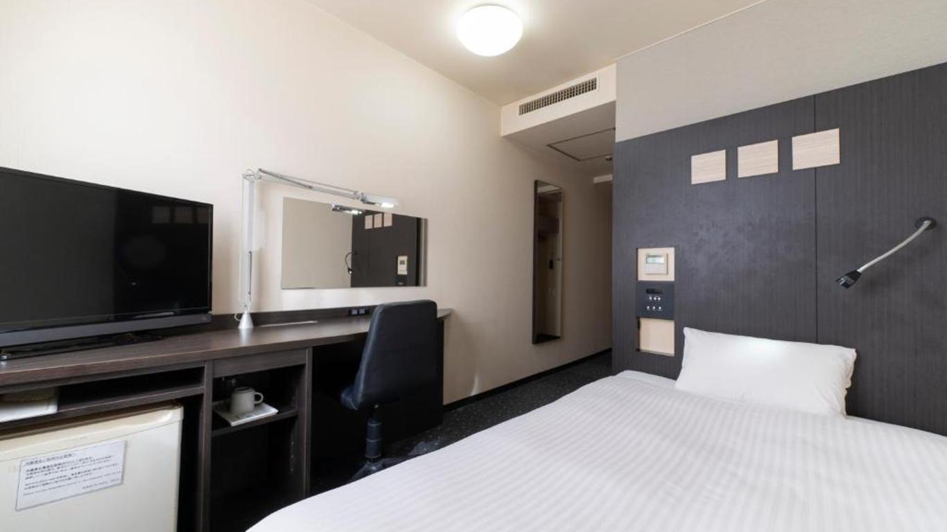 Yokkaichi City Hotel