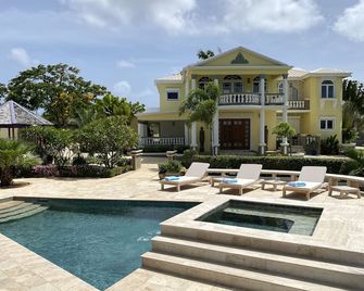 DragonFly Studio, a charming place dedicated to relaxation - The Valley - Pool