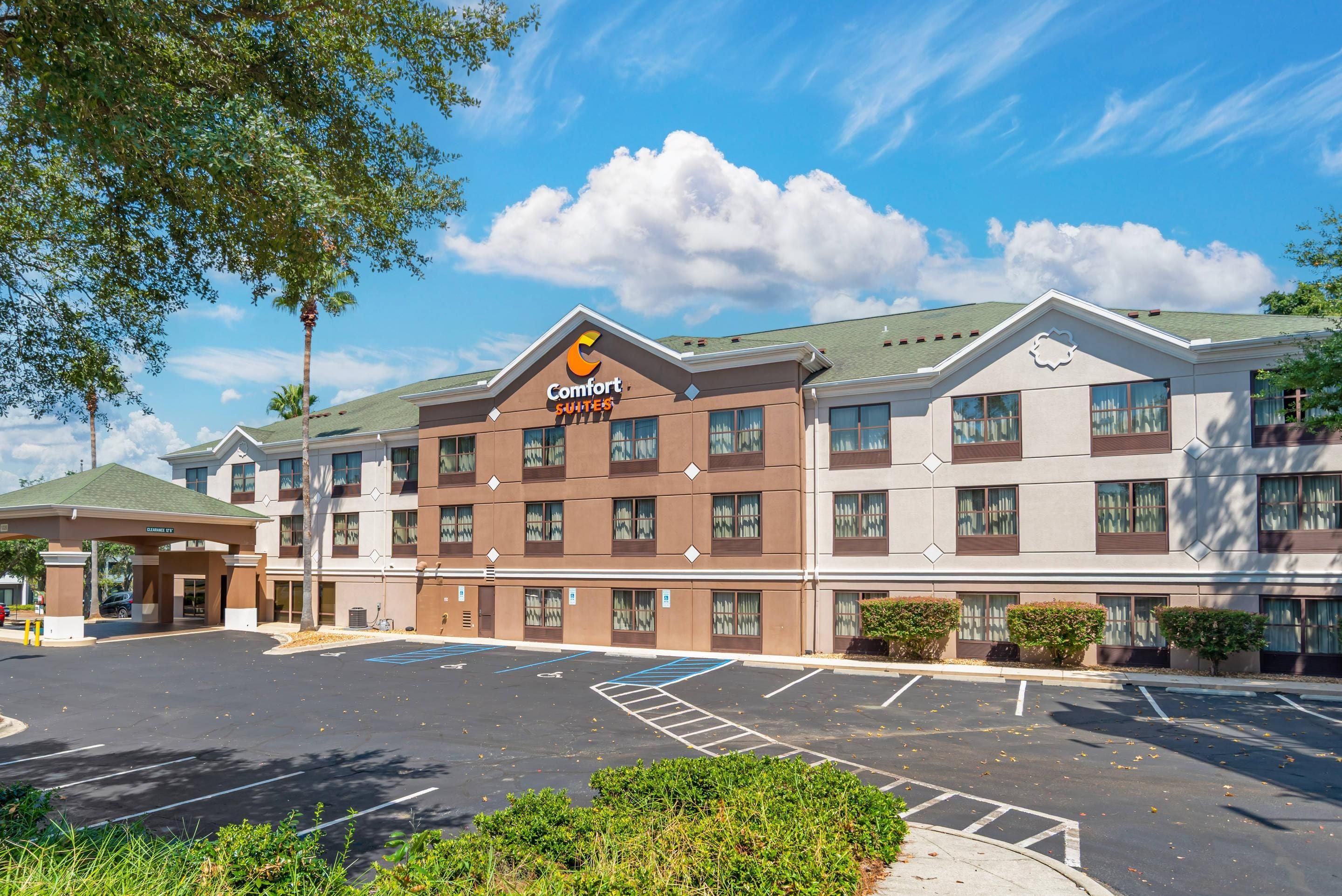 Comfort Suites Tallahassee Capitol - University Area - טאלהאסי - בניין