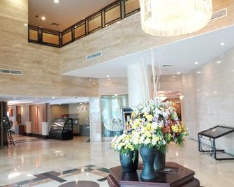 Emerald Garden International Hotel - Medan - Lobby