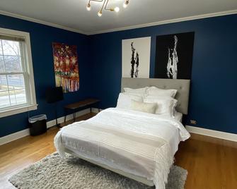 Beautiful Historic Colonial 5 bedroom - Evanston - Habitación