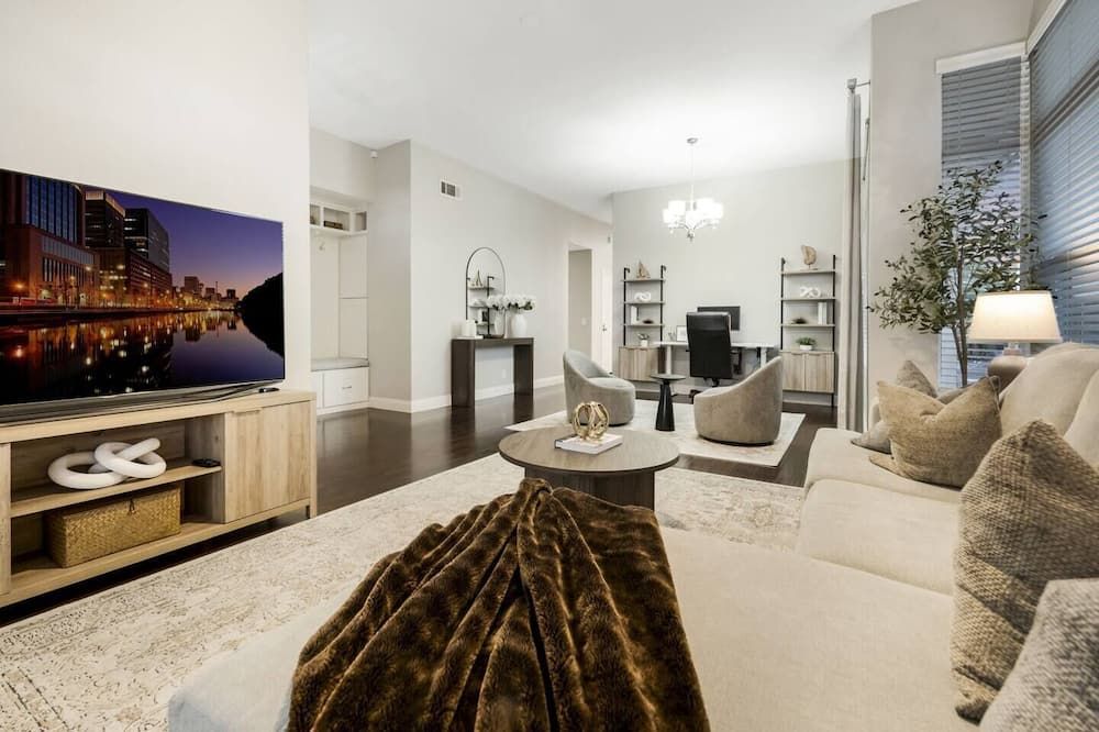 Stylish 3-bedroom Single story house with Dual EV Charger in sunny San Diego - سان دييغو - غرفة معيشة