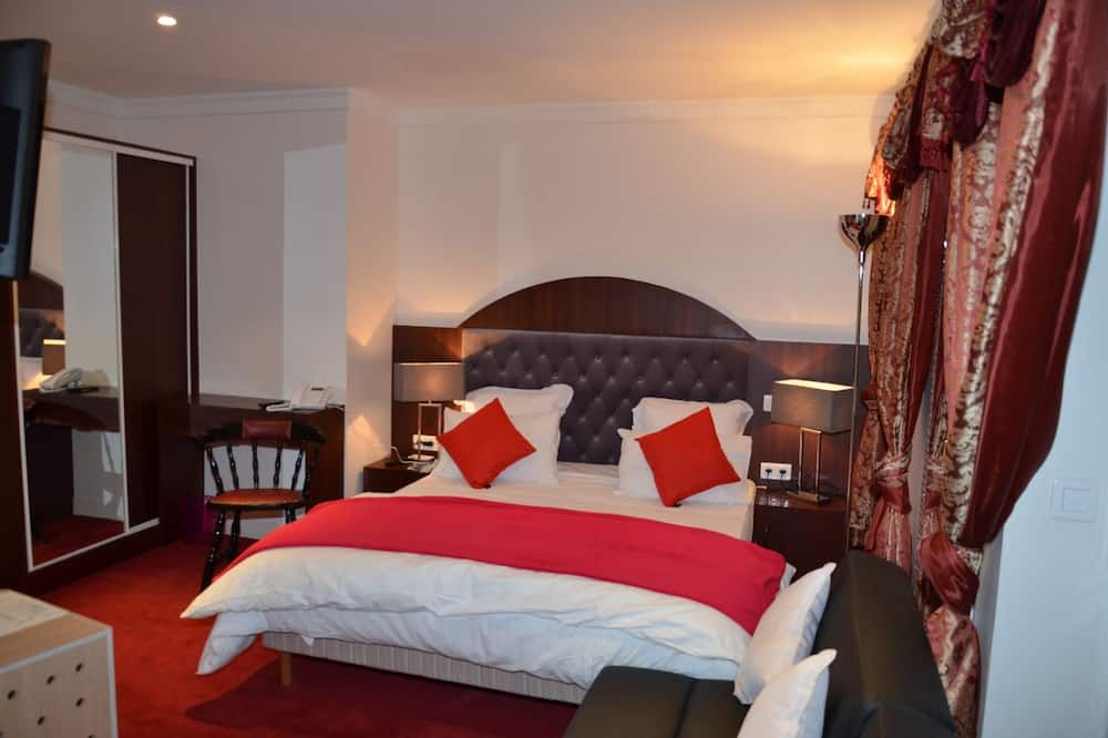 Hotel Regina Montmartre - París - Habitación