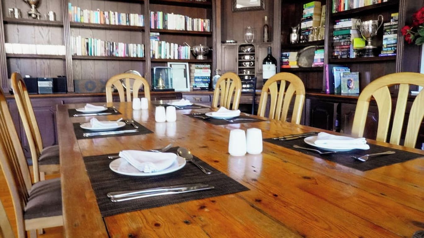 Sundown Manor Guest House