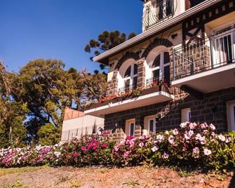 Castelo Boutique Hotel - Fraiburgo - Building