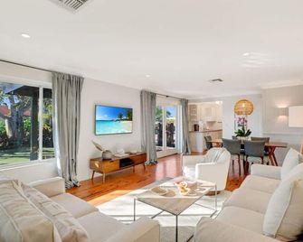 Sosopalmbeach-Tropical Bungalow - West Palm Beach - Salon