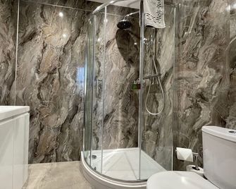 Carlton House Guesthouse - Scarborough - Baño