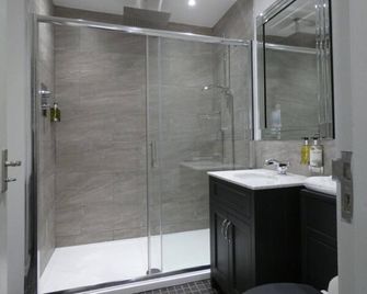 The Christopher Hotel, Eton - Віндзор - Ванна кімната