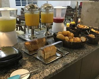Hotel Campo Grande - קמפו גרנדה