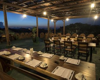 Bagan Vertex Hotel - Bagan - Restaurant