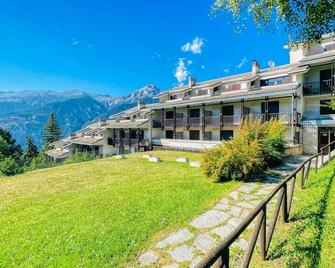 Appartamento La Chapelle Chaberton - Affitti Brevi Italia - Sauze d'Oulx - Bygning