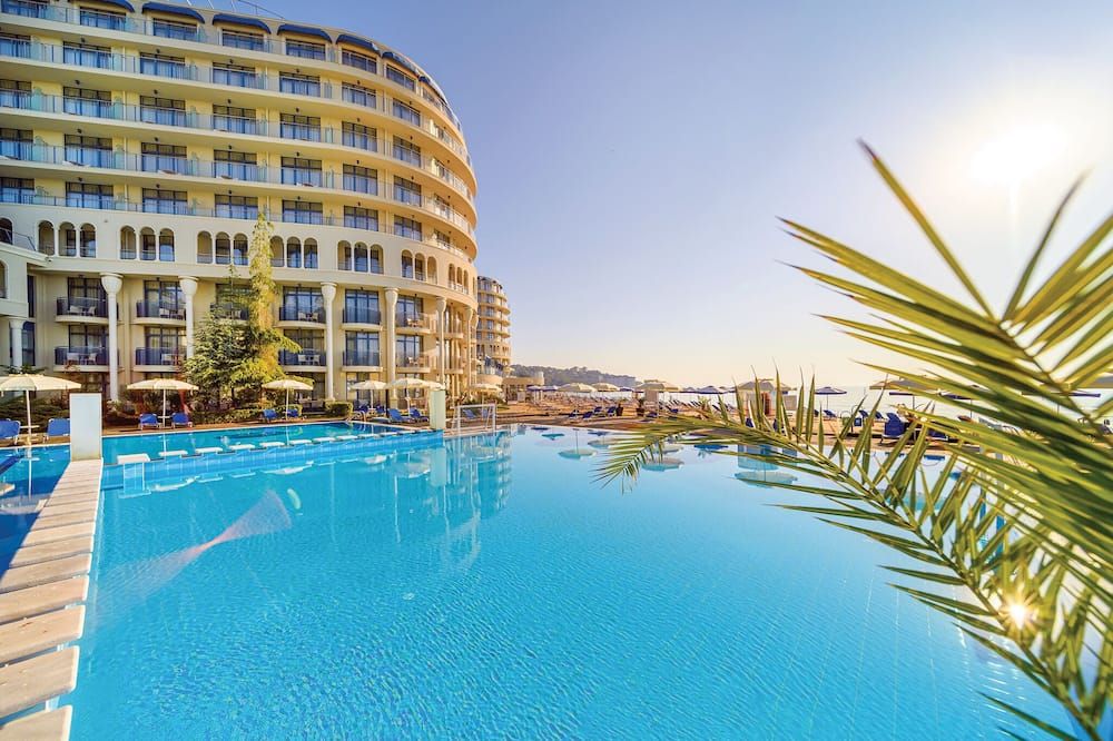 Azalia Hotel Balneo & Spa - וארנה - בריכה