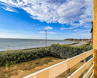 1 bedroom stunning home in Rønne - Rønne - Balkon