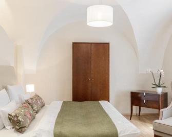 Weingasthof Donauwirt - Weissenkirchen in der Wachau - Schlafzimmer