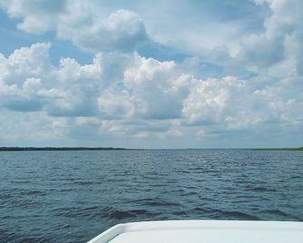 Beautiful 3/2 House: Tranquility on canal to private Lake Grassy entire home - Lake Placid - Pláž