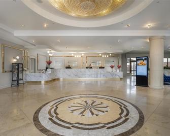 Diamond Coast Hotel - Enniscrone - Rezeption